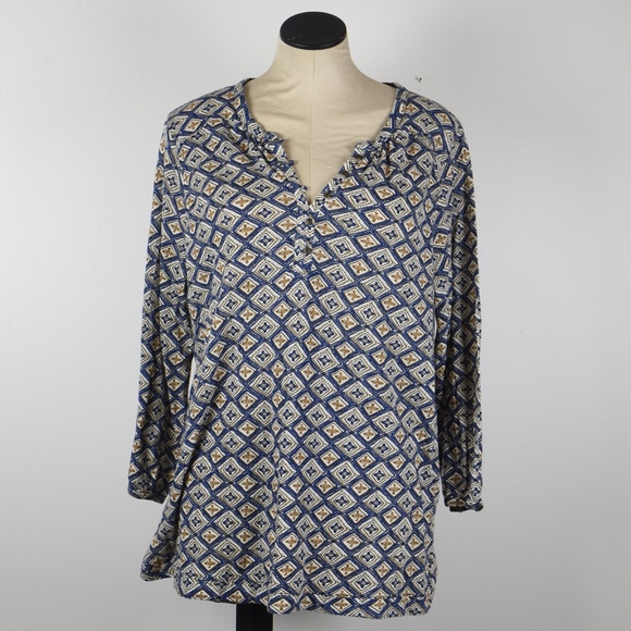 Lucky Brand Tops - NWT Lucky Brand 3/5 Sleeve Diamond Print Shirt Top